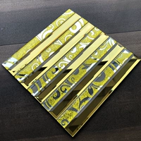 Светло-желтый