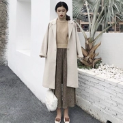 Mùa thu retro phiên bản Hàn Quốc của ve áo lỏng phần dài khí chất rắn màu áo len nữ dày ấm áp áo khoác giản dị