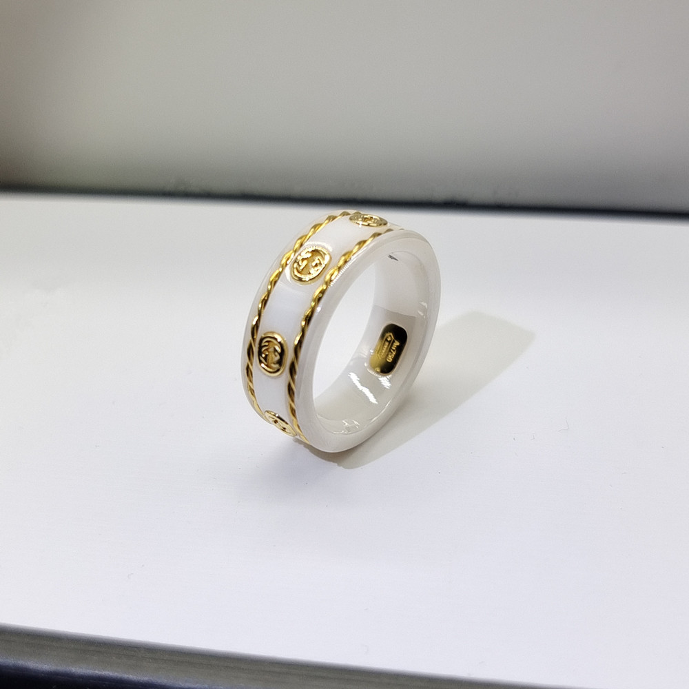 White Ceramic 16 (Hong Kong)Sterling Silver ma'am ring men and women lovers G family sign classic LOGO new pattern Black ceramic White ceramics black and white Ring
