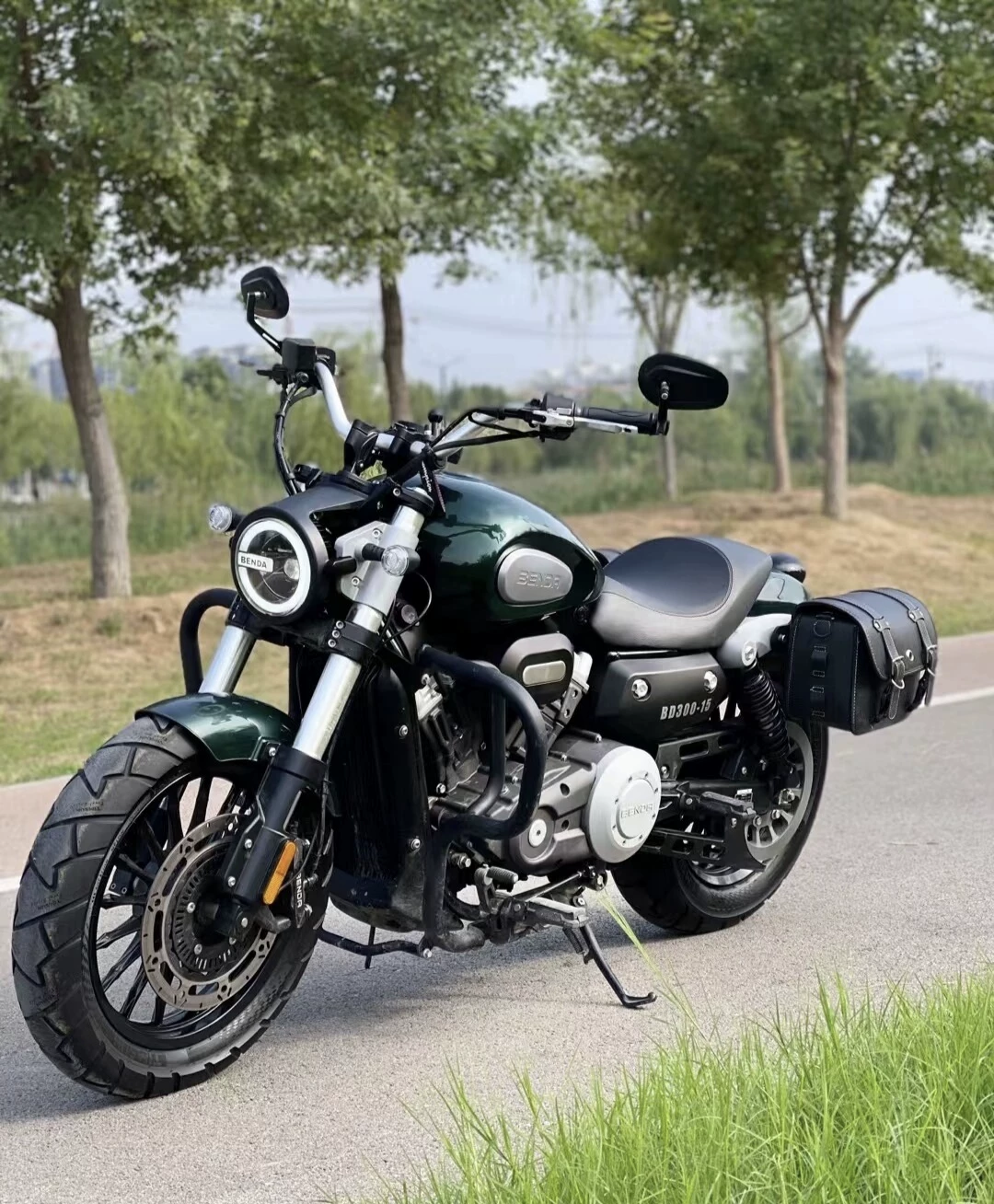 Новый Lifan V16 Retro Patrol Prince Edward Edward Edward Golden Gela 300 водяное охлаждение V-цилиндр путешествие edition мотоцикл