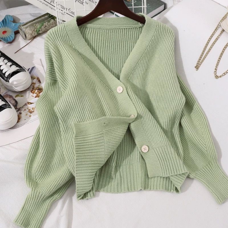 Light Greenspring and autumn new pattern knitting Cardigan have cash less than that is registered in the accounts loose coat female Korean version easy Lazy wind Long sleeve Button sweater Shawl Outside