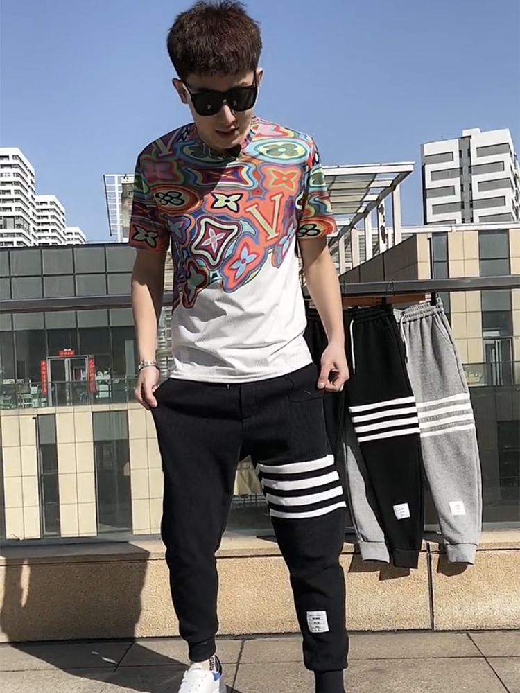 D114 WhiteShort sleeve T-shirt male 2021 new pattern ins High street Spirit boy Half sleeve Internet celebrity Same jacket Hip hop Thin
