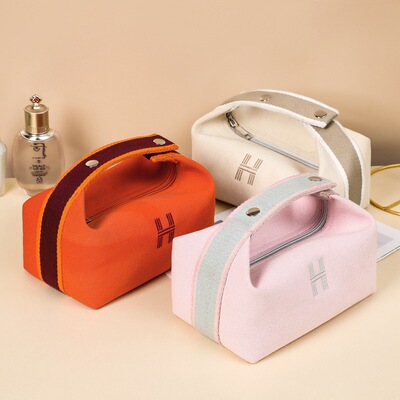 Ins simple waterprof makeup makeup makeup fall new cosmeti