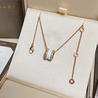 Белая керамическая тренировка из розового золота