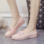 Mưa khởi động của phụ nữ thấp-top giày thường nông miệng nước khởi động ống ngắn non-slip Hàn Quốc mùa xuân và mùa thu giày nước dành cho người lớn mưa khởi động cao su hoang dã giày bọc giày đi mưa cao su