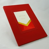 Бизнес -высокая выставочная конференция Открытие Празднования гости Знаки -в этой книге «Книга книги» Европейский свадебный праздник Красный