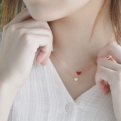 日本代购AHKAH小红心项链女18K黄金锁骨链大小号心形吊坠生日礼物-淘宝网 日本代购AHKAH小红心项链女18K黄金锁骨链大小号心形吊坠生日礼物-淘宝网