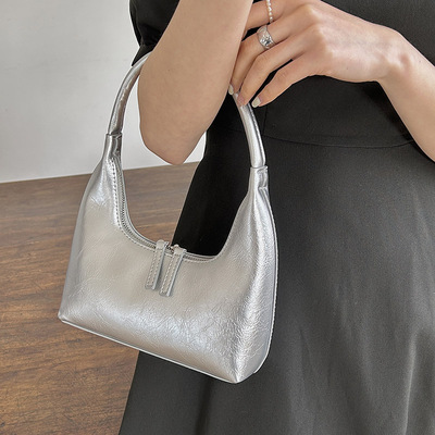 taobao agent Silver underarm bag, shoulder bag, small genuine universal one-shoulder bag, 2023 collection, autumn, french style