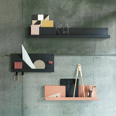 Настенные стойки Muuto Складывая полки на стене -накрытая полка хранения