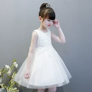 Công chúa váy cô gái fluffy váy cưới mùa hè hoa cô gái cô bé hoa cô gái đàn piano trang phục máy chủ buổi tối ăn mặc trắng