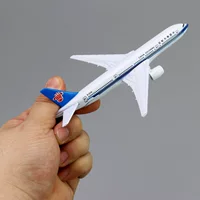 Trang trí máy bay chở khách của hãng hàng không tĩnh Southern mô hình máy bay Boeing sinh nhật hợp kim 777 hãng hàng không miền Nam hinh xe moto