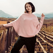 Jia Feite · 2018 xuân mới nguyên bản của phụ nữ tay áo cánh dơi nửa cổ áo len - Vòng cổ áo len