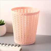 Розовый