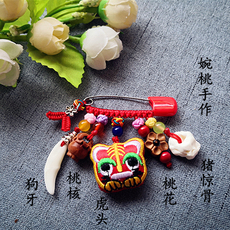 Булавка 王者艾草绣片老虎头香包香囊编绳狗牙猪惊骨新生宝宝平安辟邪别针