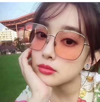 Расширенные розовые сиреневые солнцезащитные очки, изысканный стиль, по фигуре, популярно в интернете