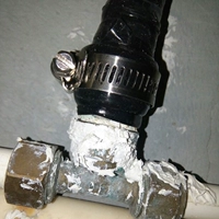 Водогреватель водопроводная труба Разображение шва быстрое ремонт нагревательного трубопровода.