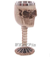 Высокий 3D -чашка черепа