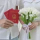 Светло-желтый