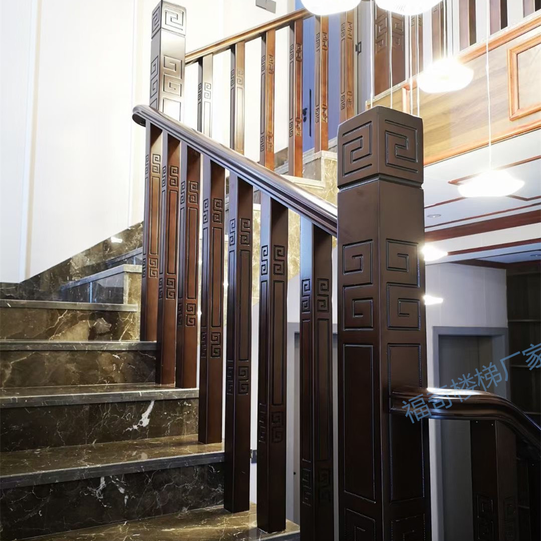 2017中式风格别墅室内实木楼梯护栏装修效果图 – 设计本装修效果图