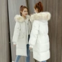 Phần dài xuống áo bông phụ nữ mùa đông mới Hàn Quốc phiên bản của cổ áo lông thú lớn bông áo khoác trên đầu gối dày sinh viên lỏng bông quần áo thủy triều áo phao nữ hàng hiệu