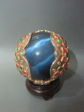 Ювелирные камни Коллекционные позолоченные с инкрустацией