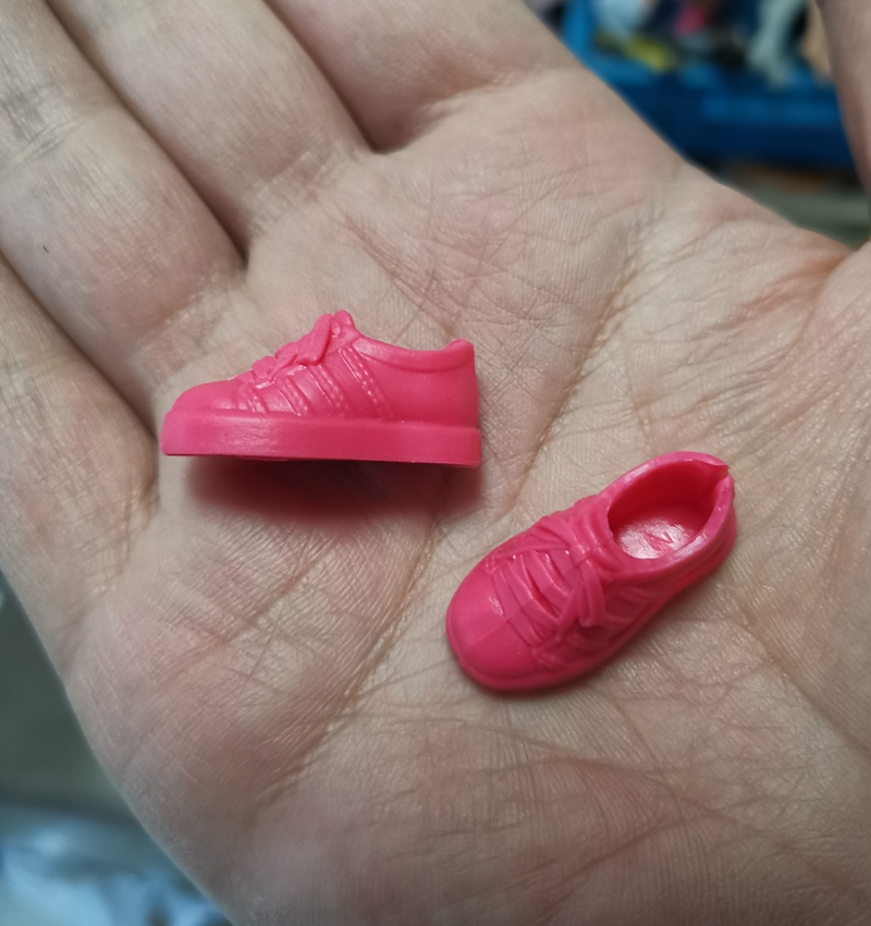 Red Sports Shoesbrand Changing clothes Bobbi doll parts Flat shoes Chinese doll Xinyi doll shoes Flat shoes gym shoes