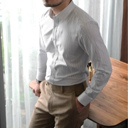 Vertebrate Men Phiên bản Hàn Quốc của áo sơ mi sọc mỏng kinh doanh nhẹ Mùa thu nhỏ cổ vuông vuông khí chất áo dài tay - Áo