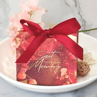 Бордовая лента