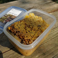 Земля сотовые медовые медовые фермы самостоятельно продукты медовая медовая медовая мед.