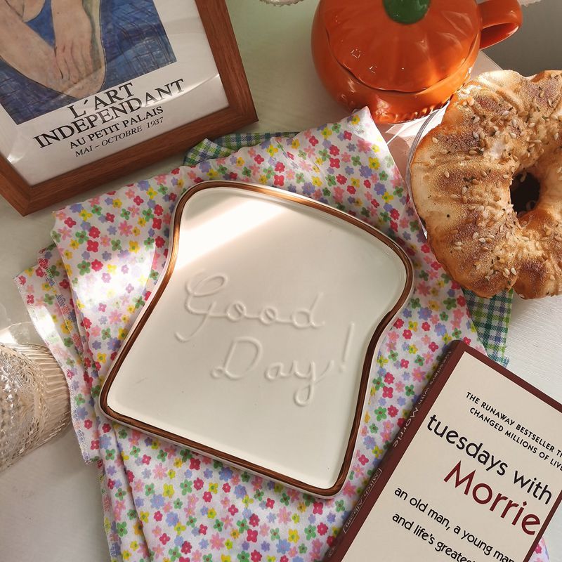 Toast Plate* Well done! Of Little aunt * Ins wind Simplicity toast Bread plate ceramics Breakfast plate a snack Dessert tray Fruit plate