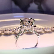 2017 sterling bạc mới mô phỏng kim cương nhẫn nữ 1 carat vương miện nhẫn nữ retro phóng đại sáng tạo trang sức nhẫn