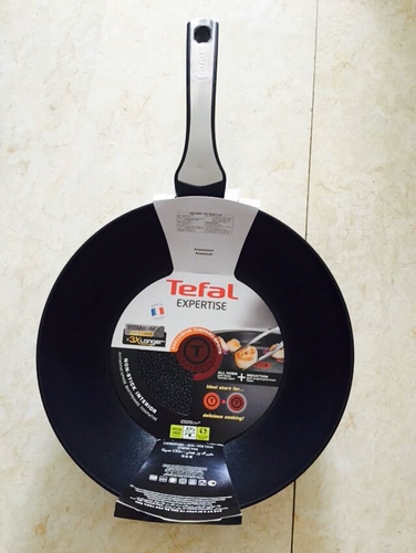 Французский Tefal Tefal 28 см экспертный экспертный сериал титановый