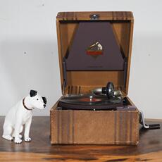 Виниловый проигрыватель 古董日本产小狗牌胜利victor 手提箱式黑胶唱机 78转留声机音质良