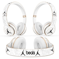 Темно коричневый