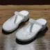 Mùa Hè Nữ Croc Giày Sandal Giày Đi Biển Sinh Viên Bệnh Viện Y Tá Giày Nhóm Mua Đế Dày Size Lớn 40-41 Size Nhỏ 33-34 dép quai hậu bánh mì dép quai hậu 3 quai 