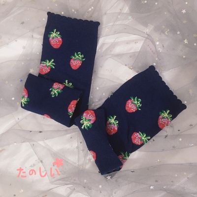 taobao agent Cute universal socks, Japanese strawberry, Lolita style