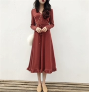 Mùa thu Mới Hồng Kông Phong Cách Retro Slim Ren Cao Eo V-Cổ Dài Tay Áo Dài Váy Gỗ Ear Knit Dress