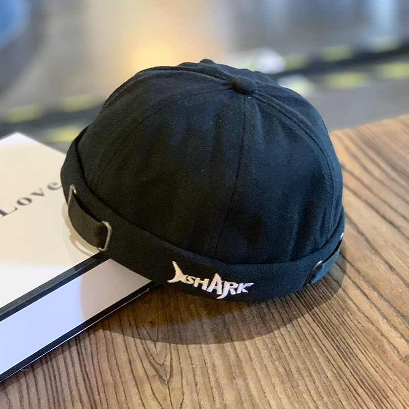 Black/Letter Melon Cap