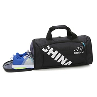 Черный склад обуви