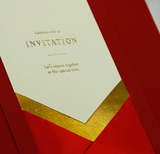 Бизнес -высокая выставочная конференция Открытие Празднования гости Знаки -в этой книге «Книга книги» Европейский свадебный праздник Красный