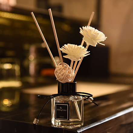 香薰精油家用室内持久卧室空气清新剂卫生间除臭熏香厕所除味香水