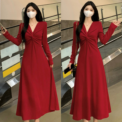 taobao agent Knitted dress, plus size, french style, fitted, V-neckline, high collar