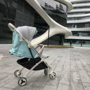 Xe đẩy trẻ sơ sinh nhẹ có thể ngồi ngả gấp em bé ô xe đẩy với thanh kéo - Xe đẩy / Đi bộ
