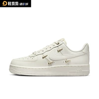 Nike, платиновые кроссовки