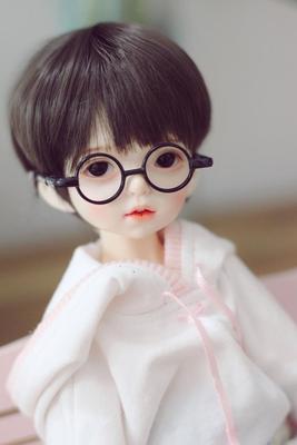 taobao agent 68 Free Shipping BJD634 points, three four -point giant baby OB11 snapper, panda doll glasses accessories, camera props
