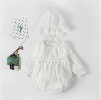 Baby jumpsuit mùa thu mới 3-6 tháng nữ bé cotton ren tay áo ngắn tay áo sơ sinh romper tam giác - Áo liền quần đồ thú cho bé