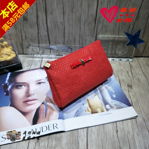Новый продукт Lancome Lancome Новый год Big Red Red Pop Dot Makeup Bacds Sacking упаковочные упаковки Сумка