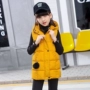 Áo khoác cotton cho bé gái mùa đông 2018 phiên bản mới của Hàn Quốc dày ấm áp trong chàng trai lớn trong chiếc áo khoác dài cho bé gái quần áo trẻ em giá rẻ