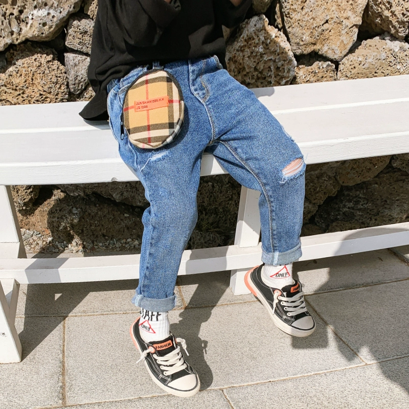 Quần lỗ bé trai thủy triều Hàn Quốc trẻ em mùa xuân và mùa thu quần mới ăn xin bé trai bé ngoại phong cách quần mỏng nam - Quần jean