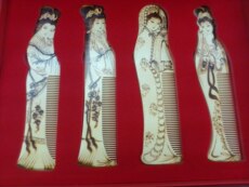 Расчески 延陵中国特色工艺常州梳篦电烙画雕刻古代四大美女宫梳名篦礼盒装